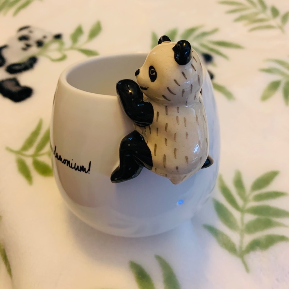 🐼 Panda Mug 🐼 - Picture 3 of 4